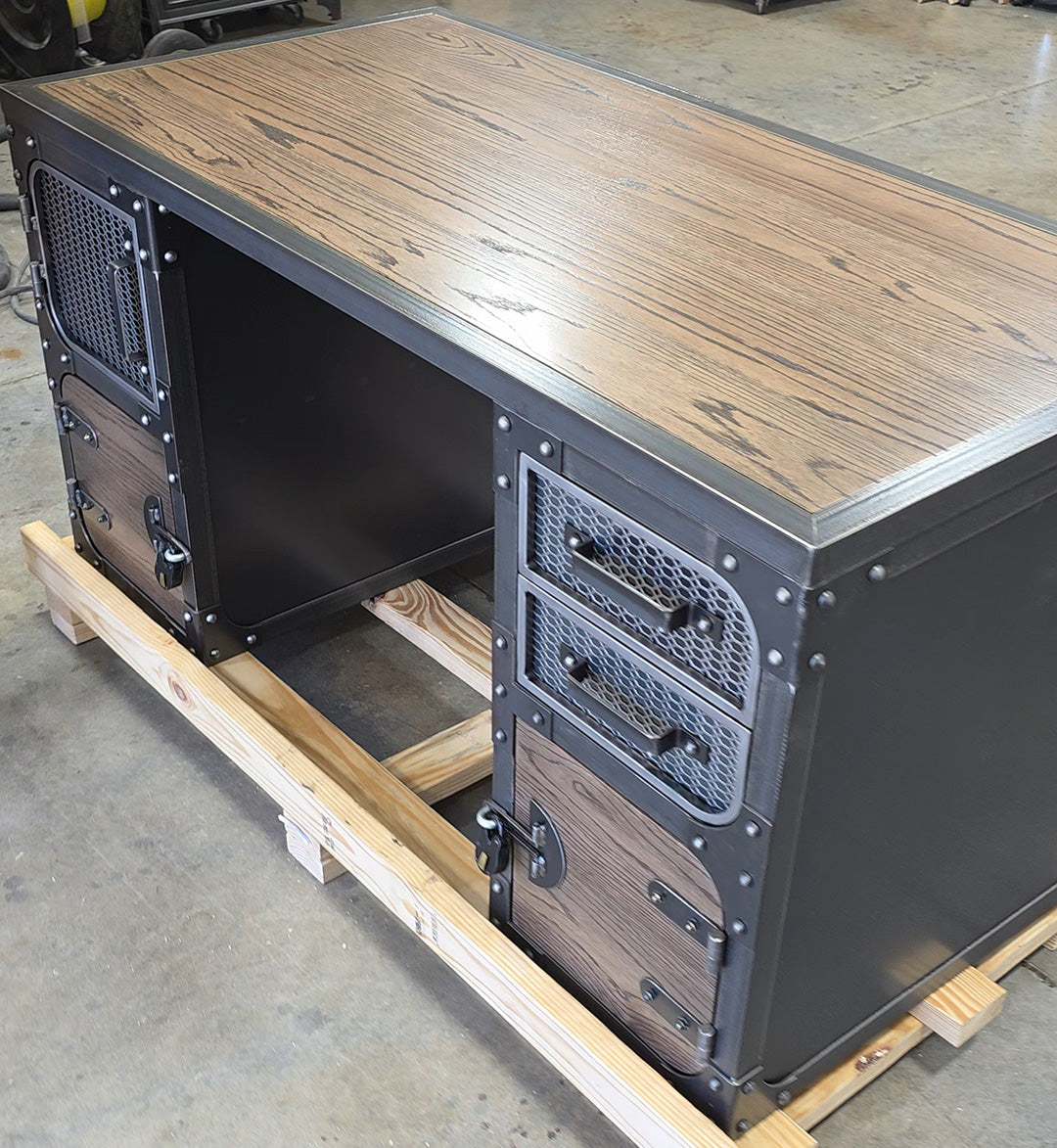 60-in Courier Desk ** IN STOCK **