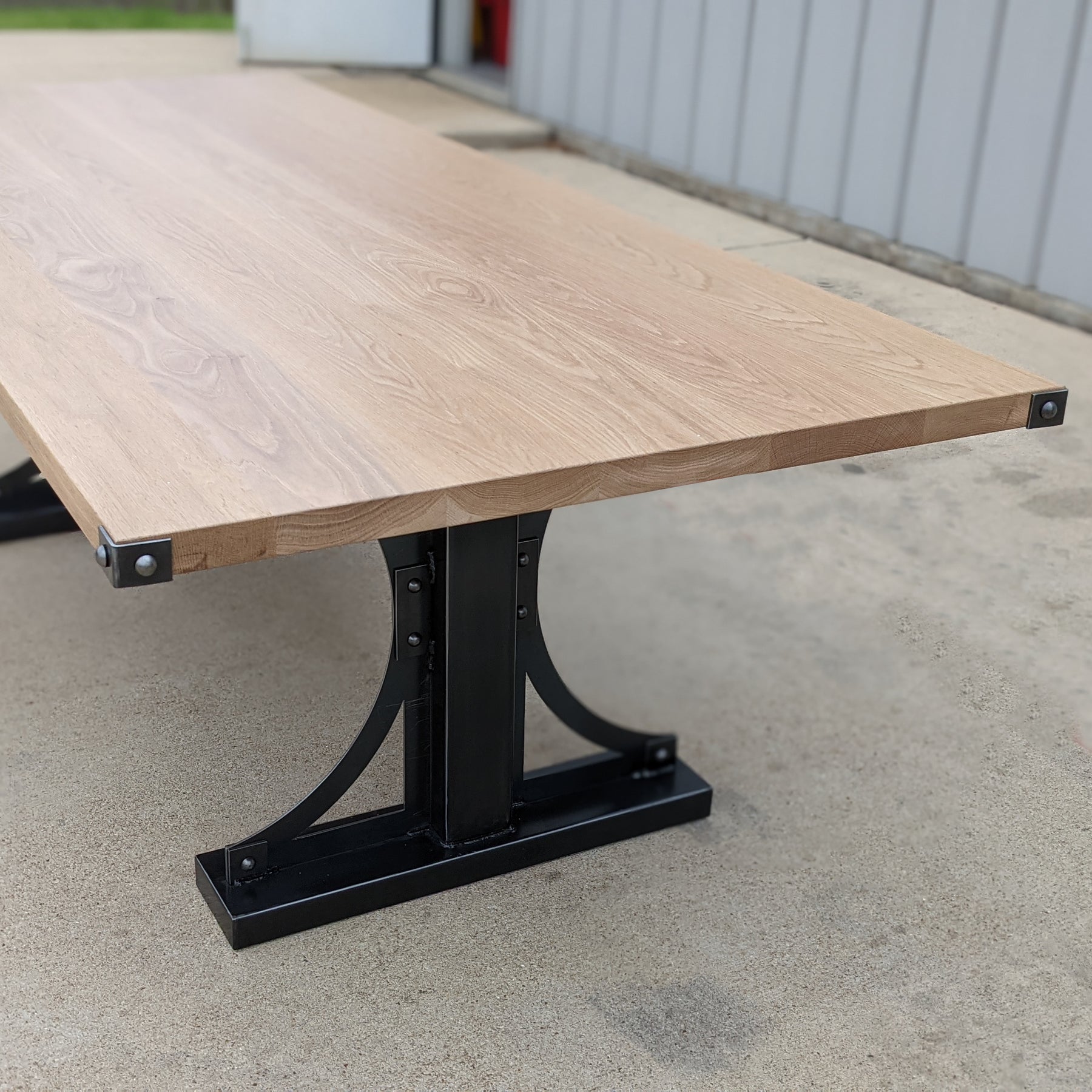 Guardian Table – Modern Industrial Furniture